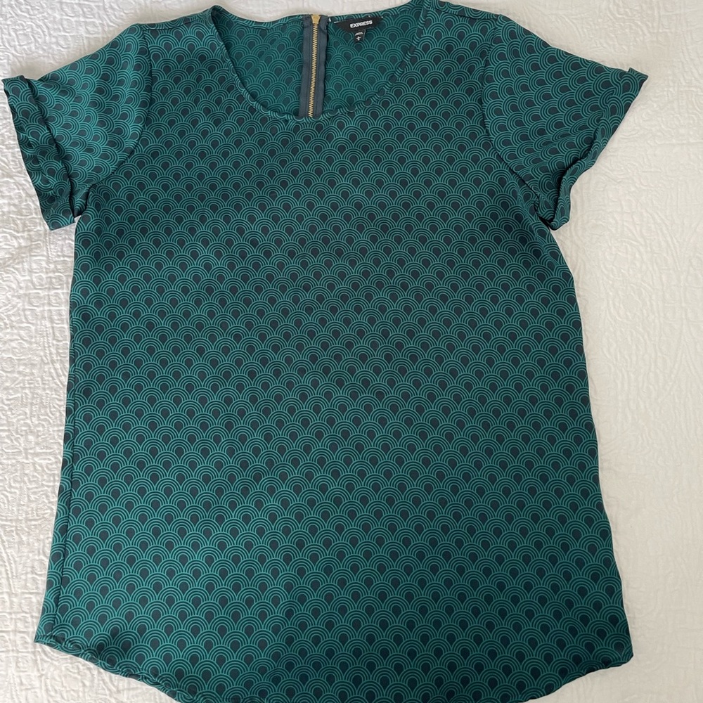 Express dress shirt Size Large.
